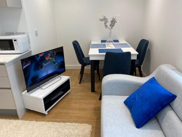 Berks Luxury Serviced Apartments , Free Parking, Free Gym And Free Wifi Bracknell Zewnętrze zdjęcie