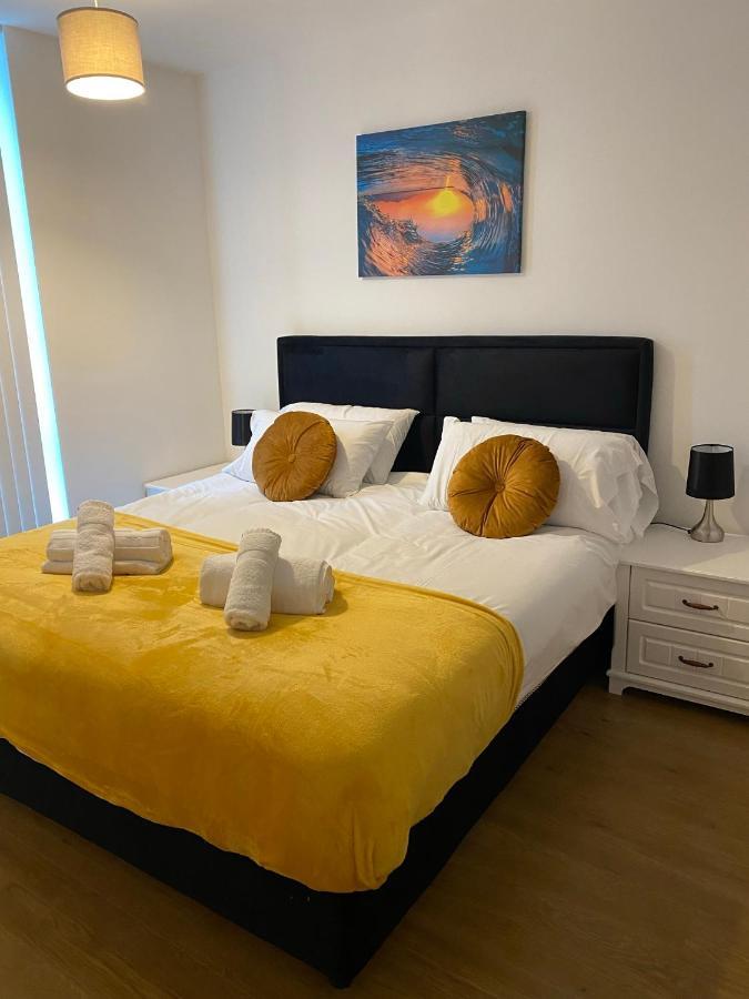 Berks Luxury Serviced Apartments , Free Parking, Free Gym And Free Wifi Bracknell Pokój zdjęcie